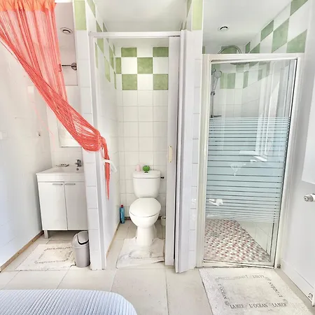 Apartment L'orangee - Parking & Petit-dejeuner *